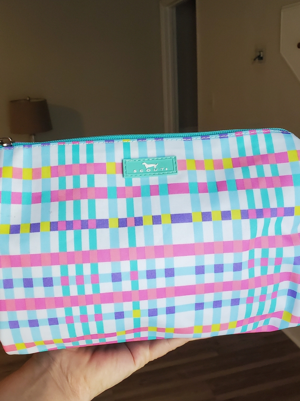 SCOUT Packin' Heat Cosmetic Bag - White, Teal, Pink, Blue Ppretty In Picnic NWOT
